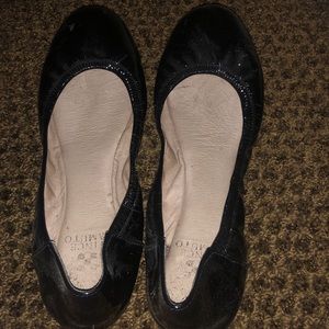 Vince Camuto Ballet Flats Black